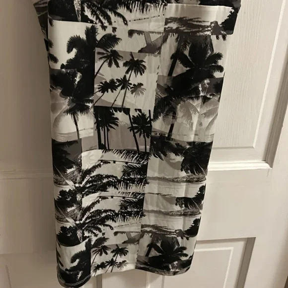 Mini Dress - Picture 3 of 7